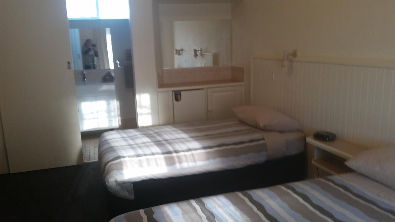 Omeo Motel Zewnętrze zdjęcie
