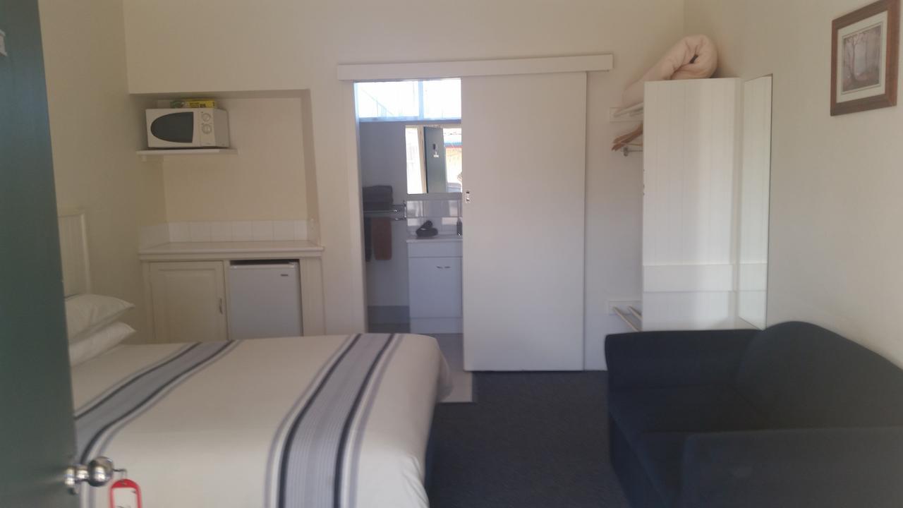 Omeo Motel Zewnętrze zdjęcie