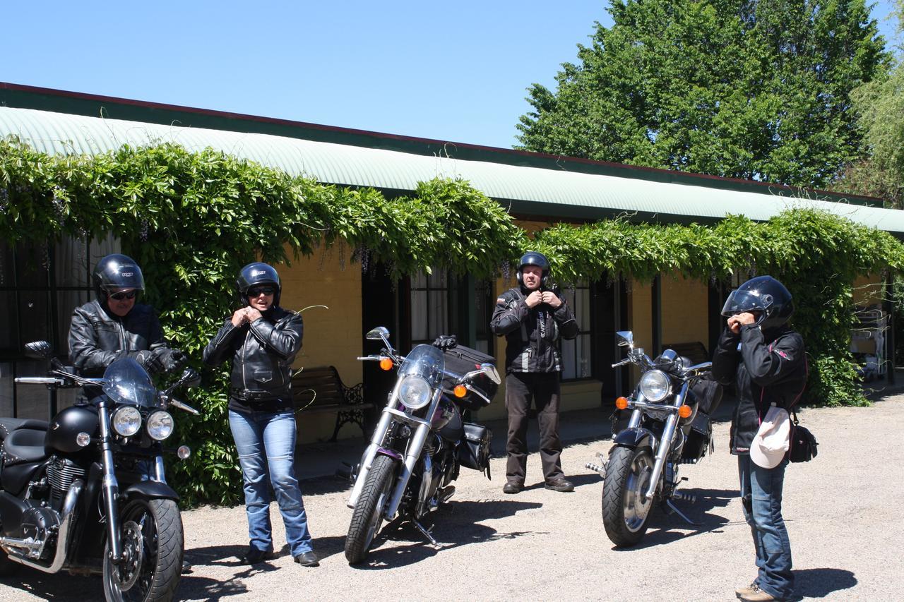Omeo Motel Zewnętrze zdjęcie