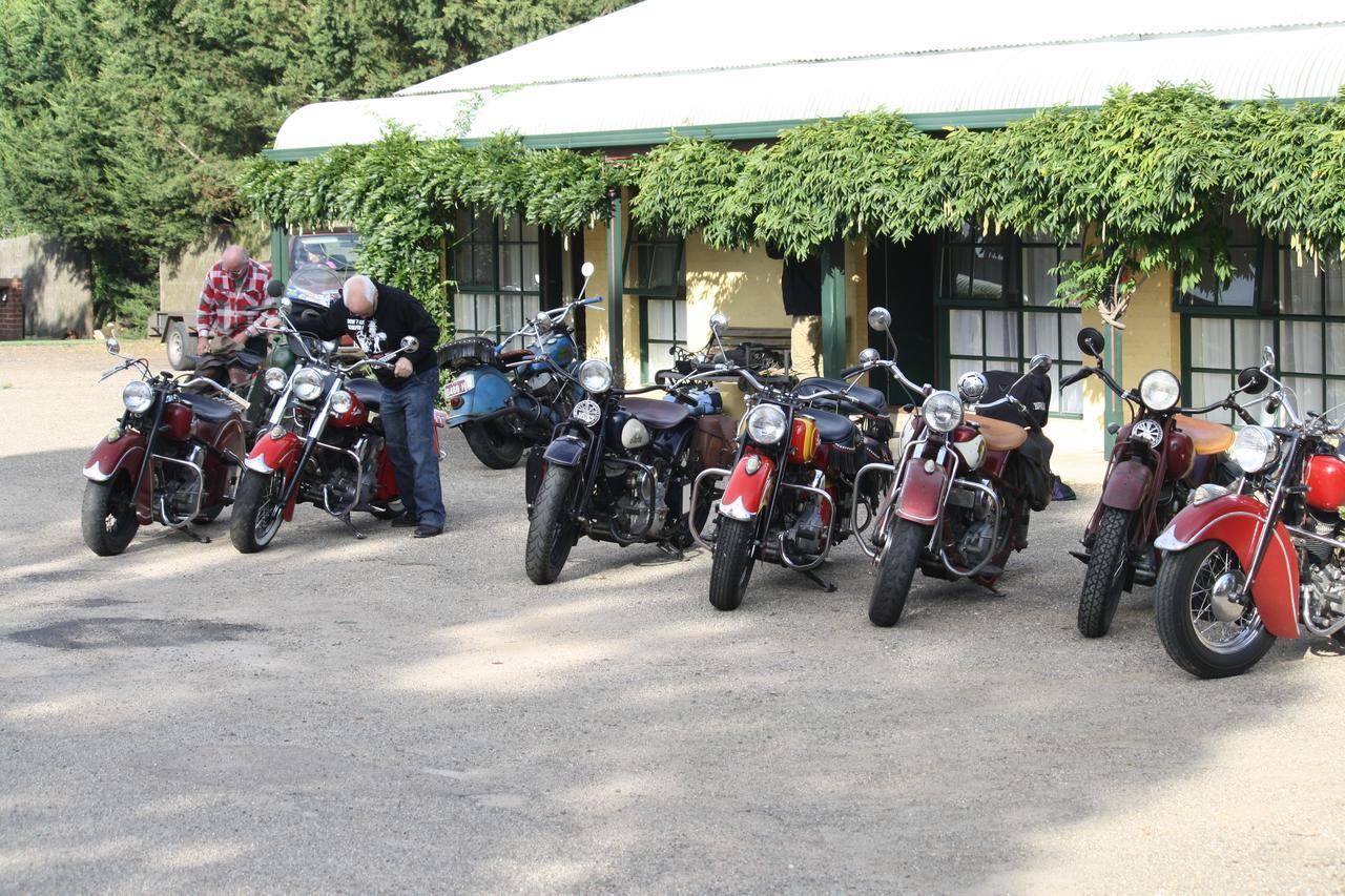 Omeo Motel Zewnętrze zdjęcie